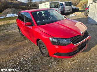 skoda fabia 1.2 tsi cool edition red & grey