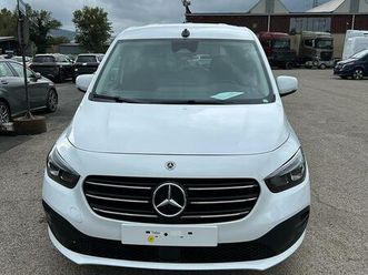 mercedes classe t 180 d