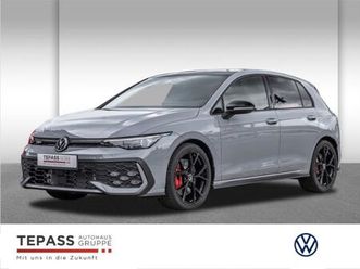 volkswagen golf gti viii 2.0 tsi dsg matrix pano hud dcc