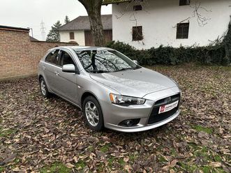 mitsubishi lancer sportback 1,5 invite