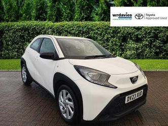 toyota aygo x pure hatchback's 1.0 vvt-i pure euro 6 (start/stop) 5dr