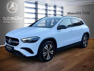 mercedes-benz gla 220 d 4m offroad+night+ahk+kamera+lenkradhei
