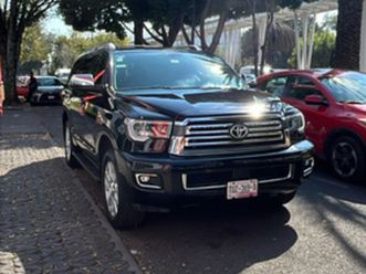 toyota sequoia 5.7 platinum at