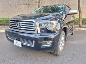 toyota sequoia 5.7 platinum at