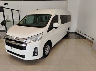 toyota hiace 2.7l bus 13 pas