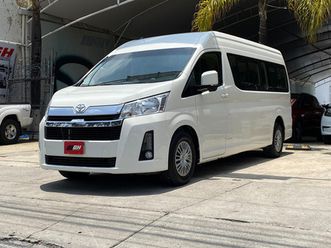 toyota hiace 3.5 gl bus 12 pasajeros mt