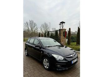 hyundai i30 i30u cw 1.4 dohc comfort tulajdonostól vezetett szervíz költségmentes állapot