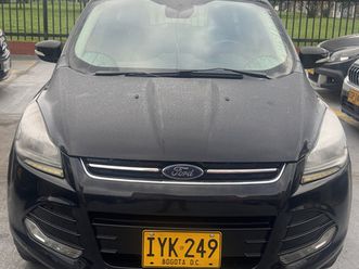 ford escape 2.0 titanium