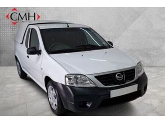 2023 nissan np200 1.6 a/c safety pack