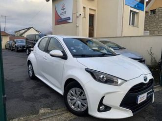 toyota yaris iv 116h dynamic business 5p + programme beyond zero academy my21