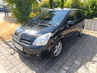 toyota corolla verso 2.2-l-d-cat executive executive