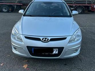 hyundai i30 cw 2.0 premium premium