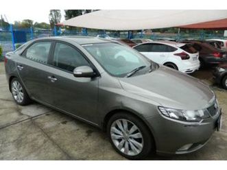 2011 kia cerato 1.6 auto