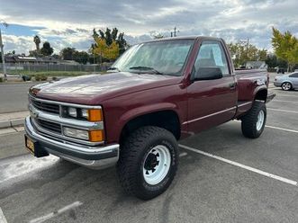 CHEVROLET K1500 chevrolet-gmt-400-conventional-cab