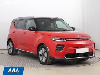 kia e-soul 64 kwh, automat, serv.kniha