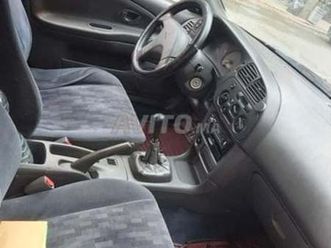 mitsubishi lancer essence manuelle 1998 à tétouan