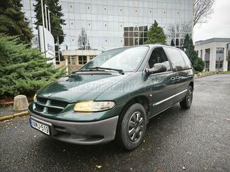 chrysler-voyager-2-0-family-7-szemelyes-korroziomentes-szep-allapotu-7-szemelyes-192e