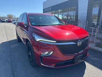 used 2023 buick enclave essence