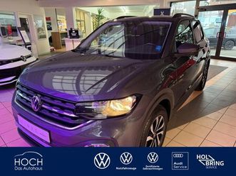 1.0 tsi active opf . dsg+navi+kamera+ahk