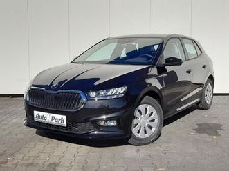 skoda fabia 1.0 tsi selection navi/app~led~shz~pdc~gra