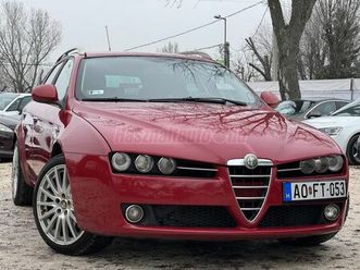 alfa romeo 159 sw 1.9 jtdm 16v distinctive azonnal elvihető! vonóhorgos! megbízható! felemelhető! kipróbálható!