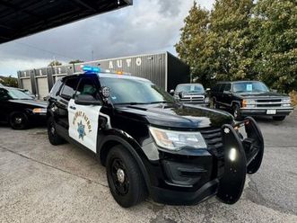 ford f350 f 4x4 explorer police utility 3.7 v6