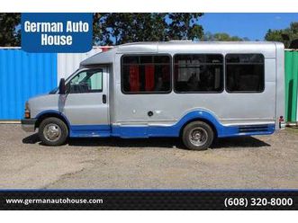 2012 chevrolet express 3500 commercial/cutaway/chassis bus#w33