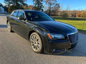CHRYSLER 300C 2014-chrysler-300