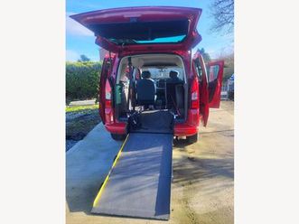 1.6 bluehdi feel multispace mpv etg6 euro 6 (start/stop) 5dr