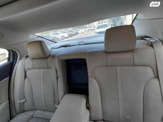 elite אוט׳ 3.7 (305 כ״ס)