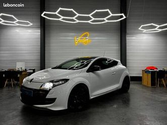 renault mégane iii 3 rs - cup / recaro xenon jantes protrack short shifter