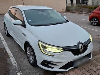 megane 4 société