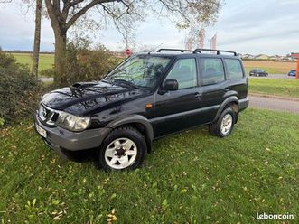 nissan terrano 2 r20 3.0 di 7 places