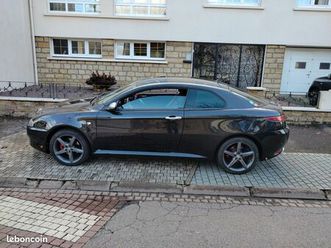 vends alfa roméo gt
