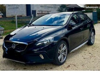 volvo v40 cross country d3 150 kinetic geartronic