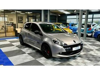clio 3 rs cup / recaro