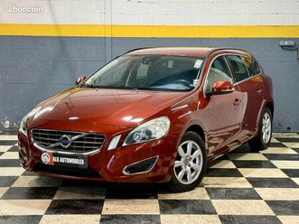 volvo v60 momemtum d4 / radar de recul / 163ch