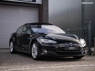 tesla model s 85 367 ch - supercharge gratuite à vie - mise à jour du ccs