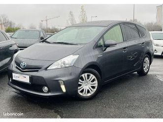 toyota prius + 1.8 hybrid 136h skyview