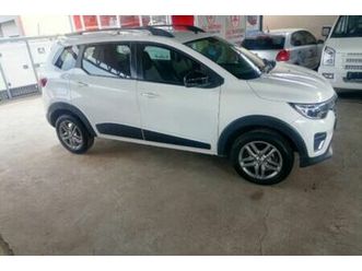 2021 renault triber 1.0 intens auto