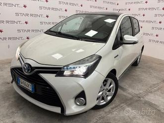 toyota yaris 1.5 hybrid 5 porte style