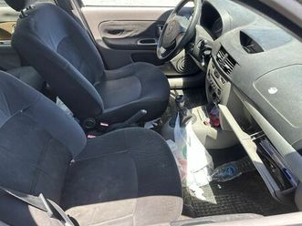 renault symbol privilège hi-flex 1.6 16v 4p 2013