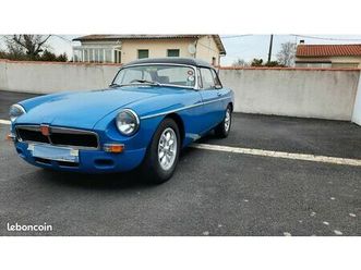 mgb cabriolet + hardtop