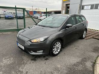 ford focus kombi 1.0 ecoboost 125k titanium