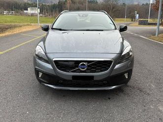 v40 cross country t4 2.0 awd summum geartronic