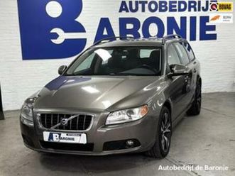 VOLVO V70 volvo-v70-2-5t-kinetic-automaat-volvo-marktplaats