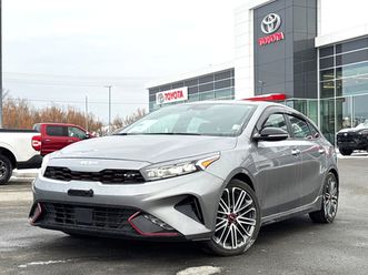 2023 kia forte5 gt limited navigation / sunroof / heated steerin