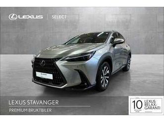 2.5 bensin phv automat (e-cvt) 4wd executive tech