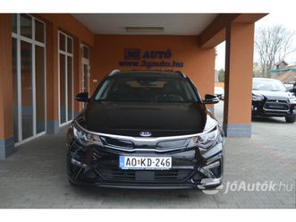 yaris-cross-1-5-hybrid-executive-awd-e-cvt