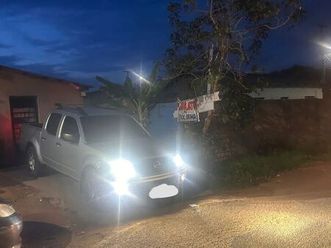 nissan frontier le cd 4x4 2.5 tb diesel aut. 2010